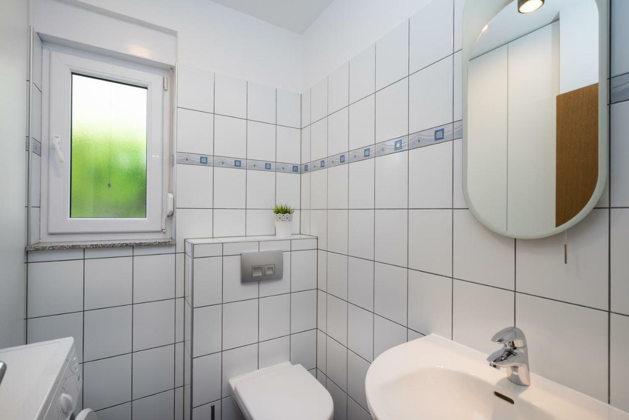 מאלינסקה Apartments Biba מראה חיצוני תמונה