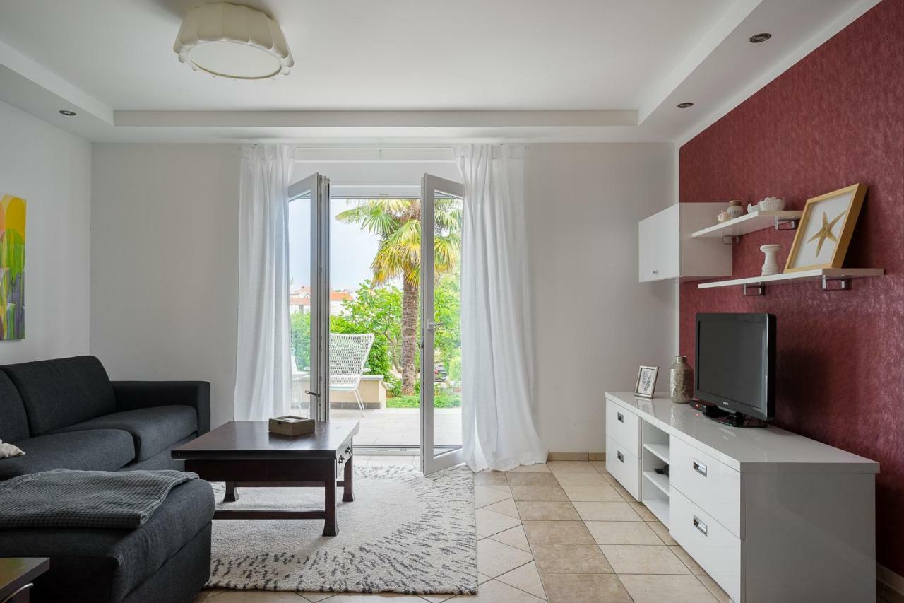 מאלינסקה Apartments Biba מראה חיצוני תמונה